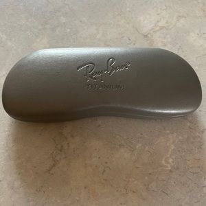 Ray ban sunglasses case